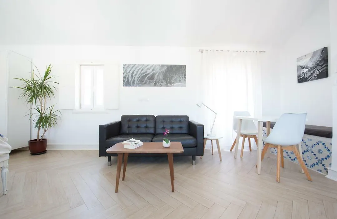 Almamater Lisbon Apartments-1